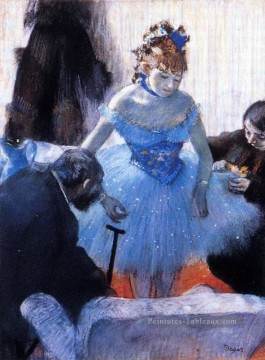 danseuse s dressing Edgar Degas Peinture à l'huile